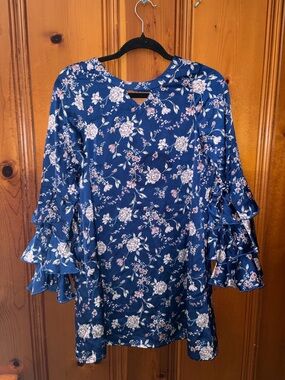 Sara Sara Truly Me Blue Floral Tie-Front Top